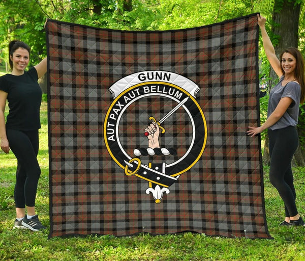 Gunn Weathered Tartan Classic Crest Premium Quilt