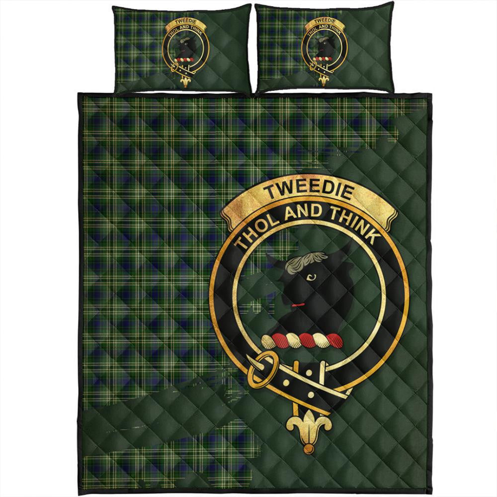 Tweedside District Tartan Crest Quilt Bed Set Oldest Style