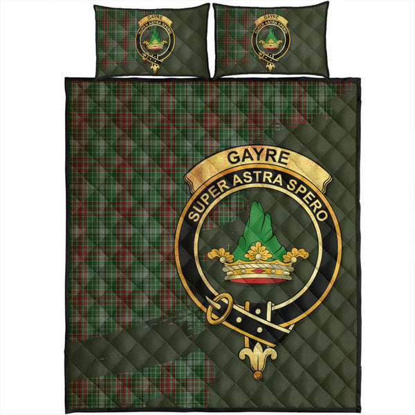 Gayre Tartan Crest Quilt Bed Set Oldest Style