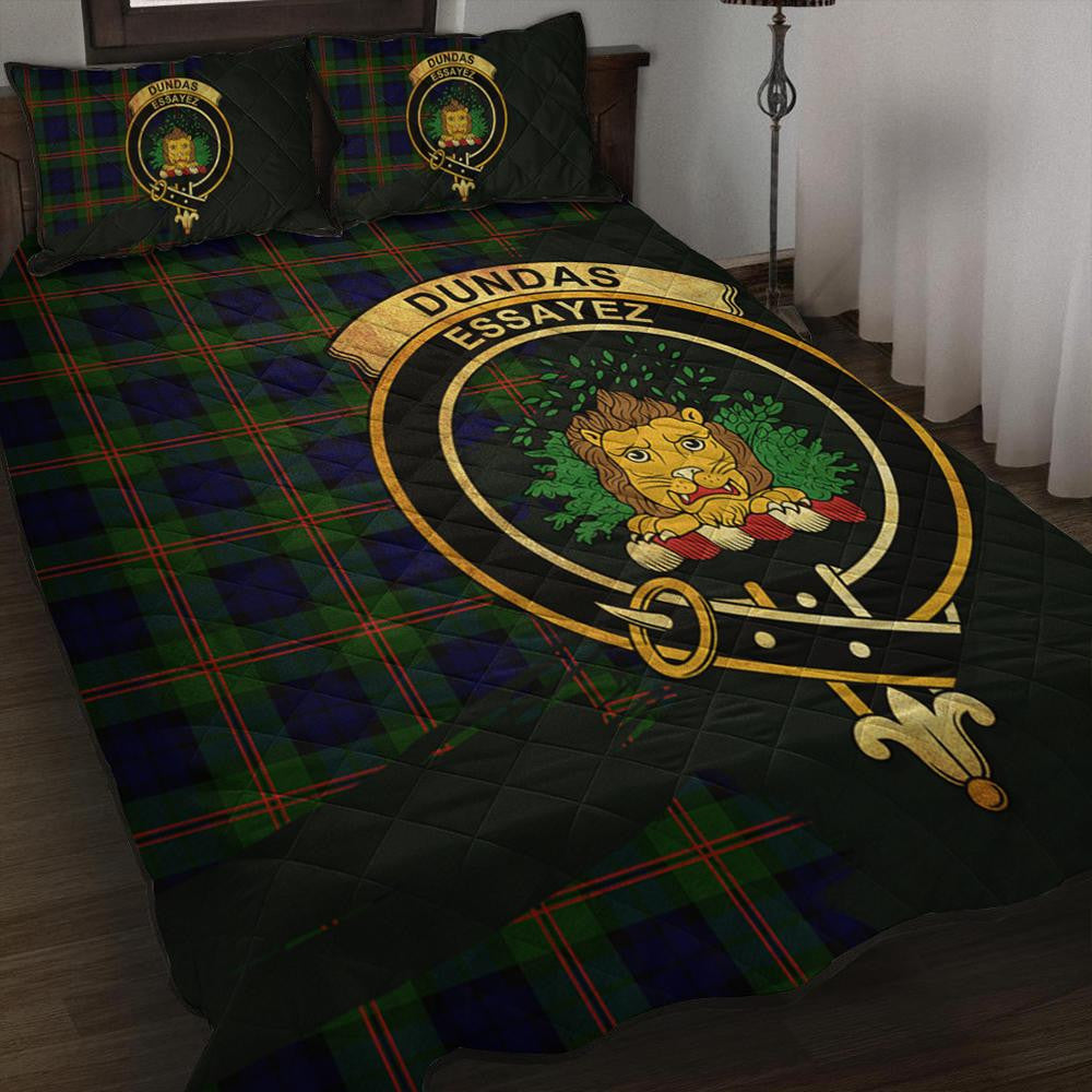 Dundas Modern Tartan Crest Quilt Bed Set Oldest Style