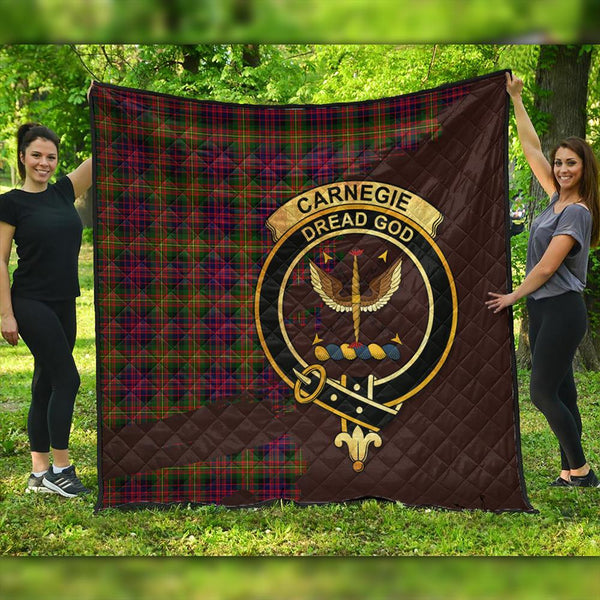 Carnegie Modern Tartan Crest Premium Quilt Oldest Style