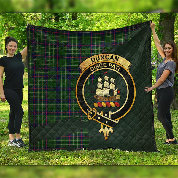 Duncan Modern Tartan Crest Premium Quilt Oldest Style