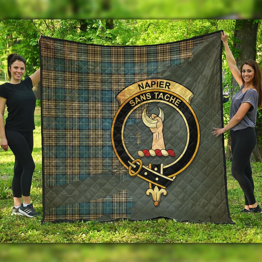 Napier Ancient Tartan Crest Premium Quilt Oldest Style