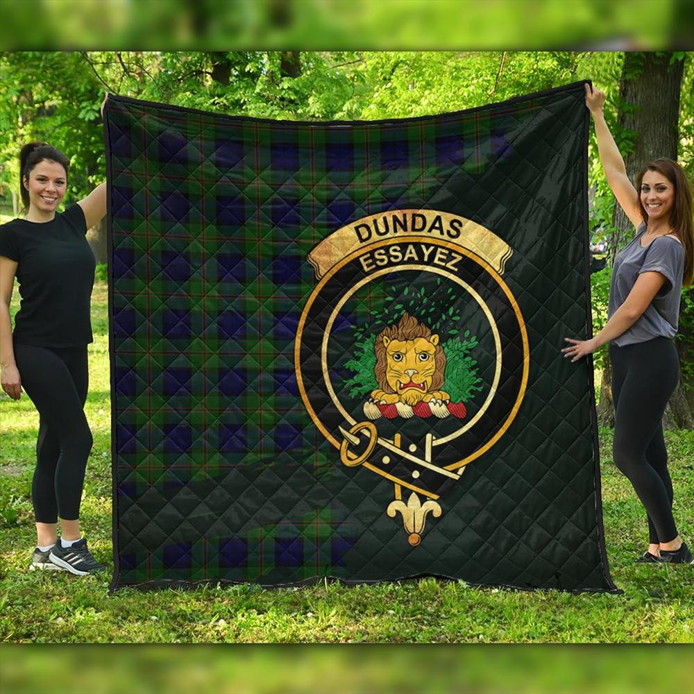 Dundas Modern 02 Tartan Crest Premium Quilt Oldest Style