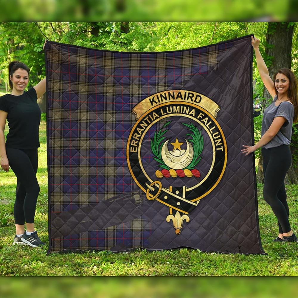 Kinnaird Tartan Crest Premium Quilt Oldest Style