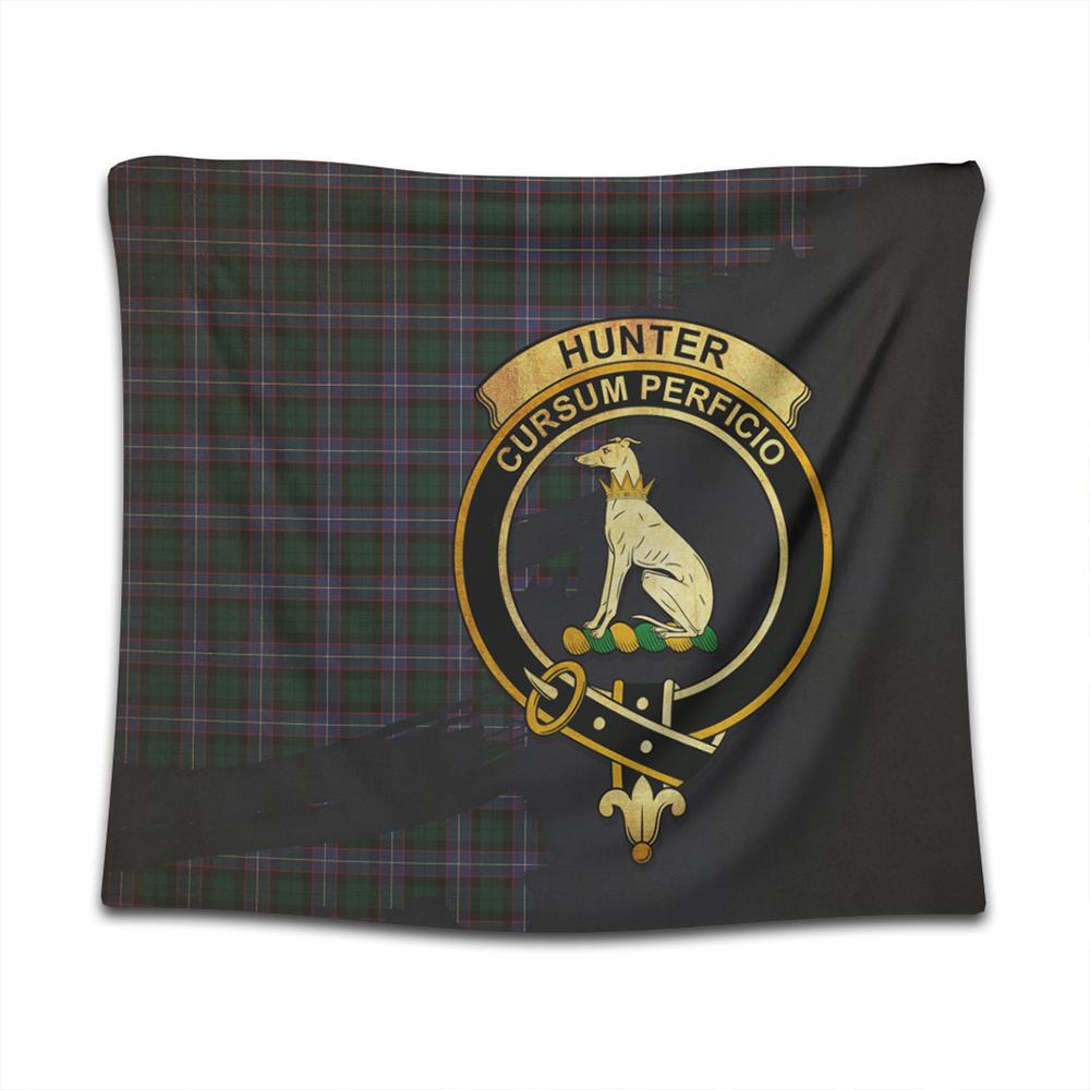 Hunter Modern Tartan Crest Tapestry Oldest Style