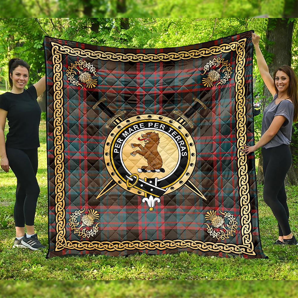 Alexander Hunting Weathered Clan Badge Tartan Premium Quilt Celtic Shield