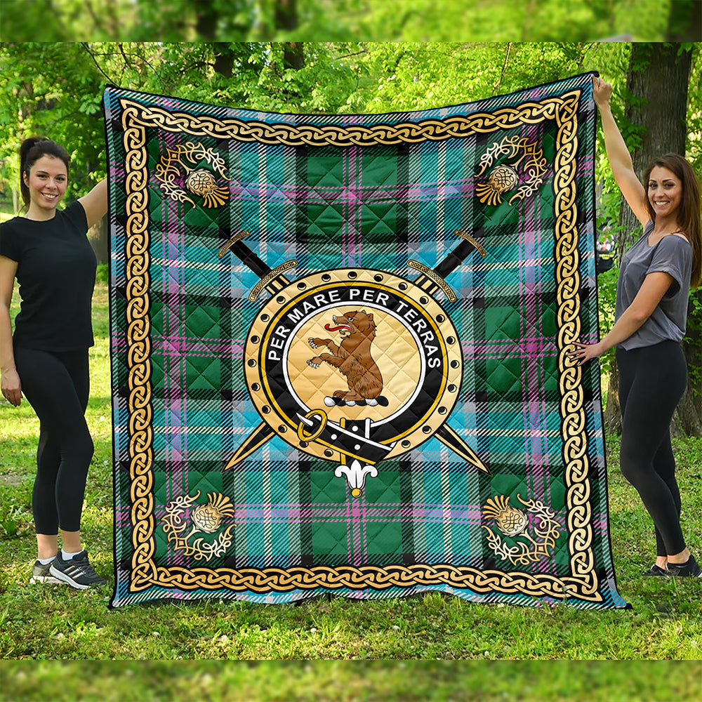 Alexander of Menstry Hunting Ancient Clan Badge Tartan Premium Quilt Celtic Shield