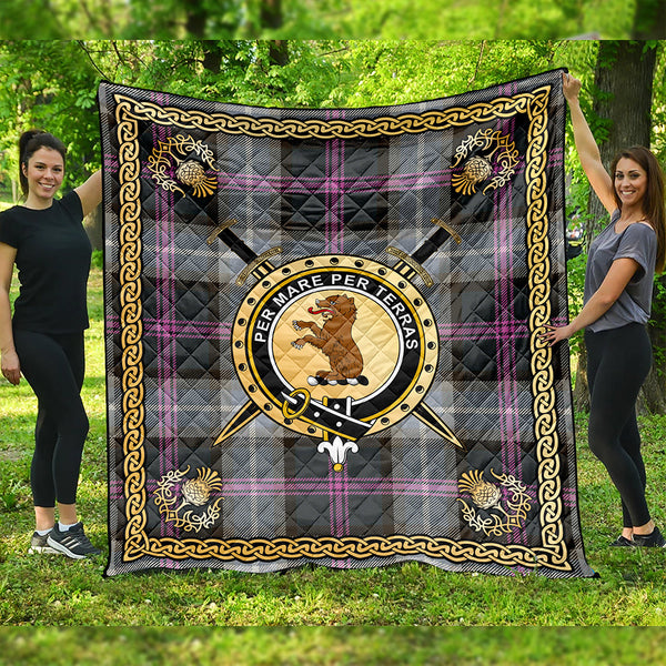 Alexander of Menstry Hunting Weathered Clan Badge Tartan Premium Quilt Celtic Shield