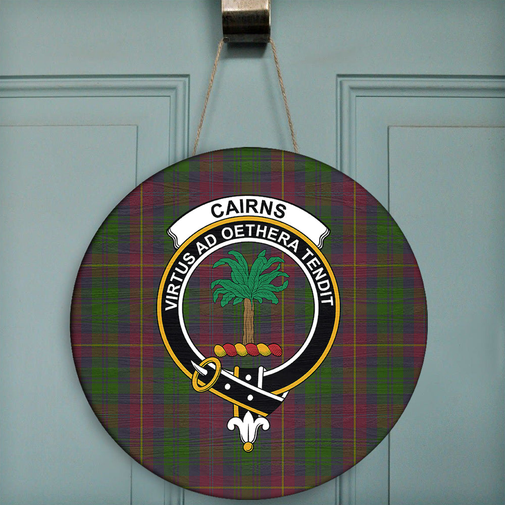 Cairns Tartan Classic Crest Round Wooden Sign