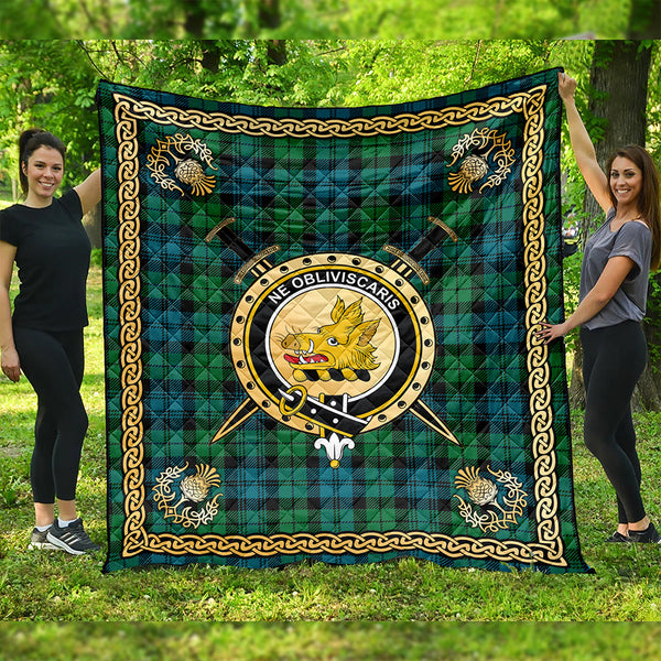 Campbell Ancient 2 Clan Badge Tartan Premium Quilt Celtic Shield