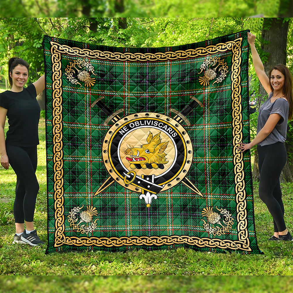 Campbell Marquis of Lorne Ancient 2 Clan Badge Tartan Premium Quilt Celtic Shield