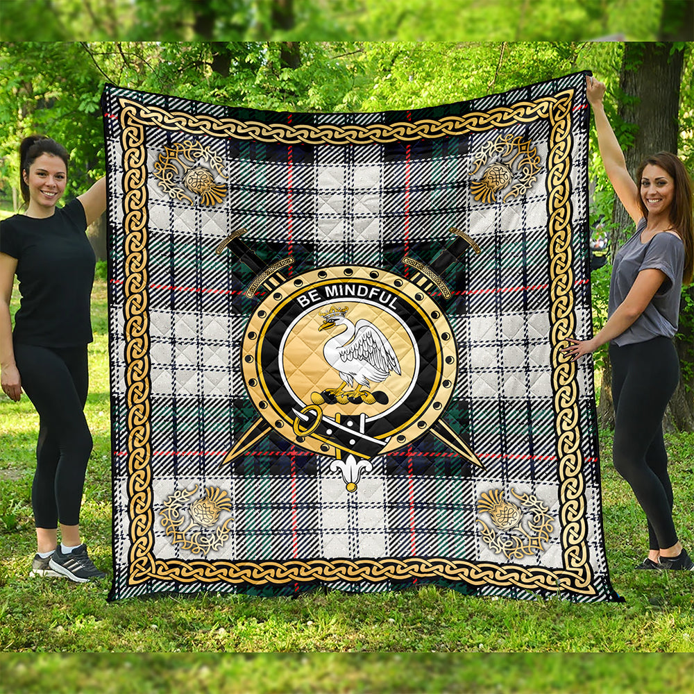 Campbell of Cawdor Dress Modern 2 Clan Badge Tartan Premium Quilt Celtic Shield