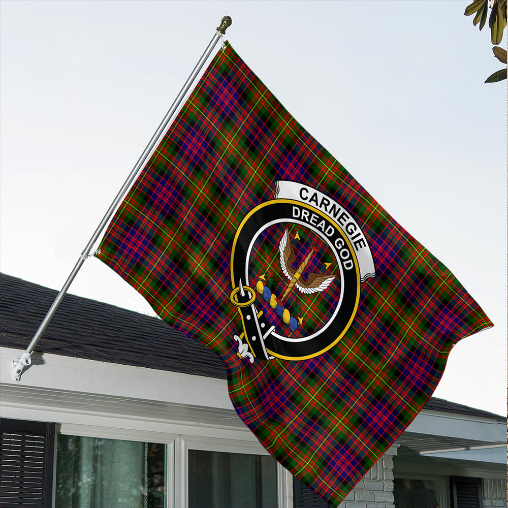 Carnegie Modern Classic Crest House Flag