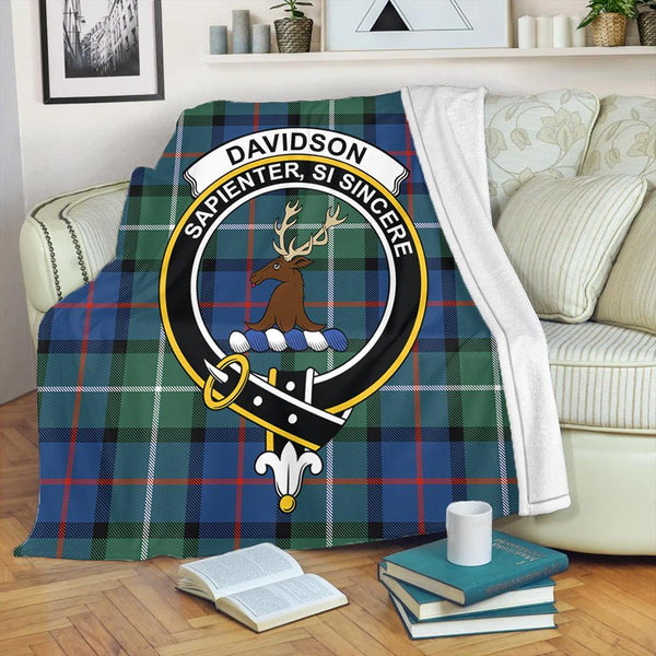 Davidson of Tulloch Tartan Crest Premium Blanket