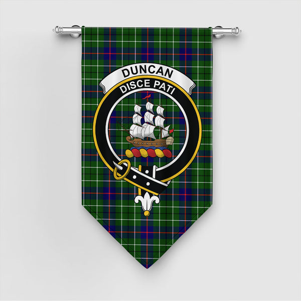 Duncan Modern Tartan Classic Crest Gonfalon