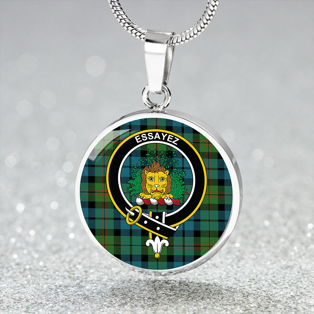 Dundas Ancient Clan Badge Tartan Classic Circle Necklace