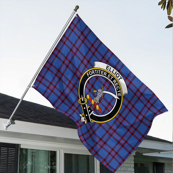 Elliot Modern Classic Crest House Flag