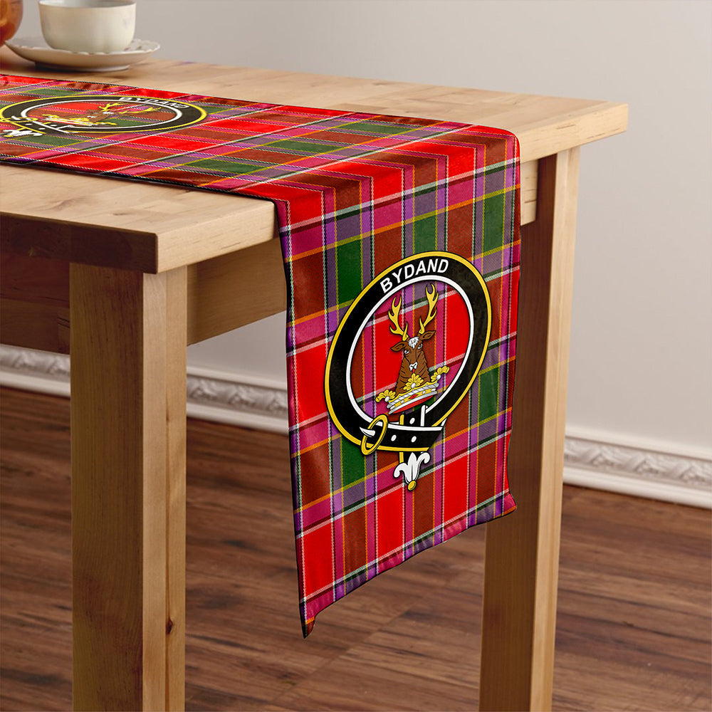 Gordon of Abergeldie Modern Clan Badge Tartan Table Runner