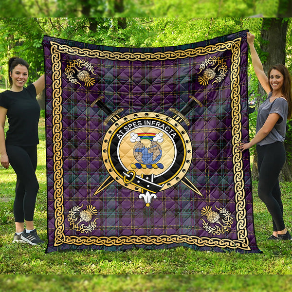 Hope Vere Weathered Clan Badge Tartan Premium Quilt Celtic Shield