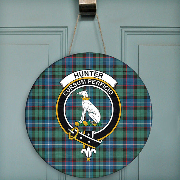 Hunter Ancient Tartan Classic Crest Round Wooden Sign