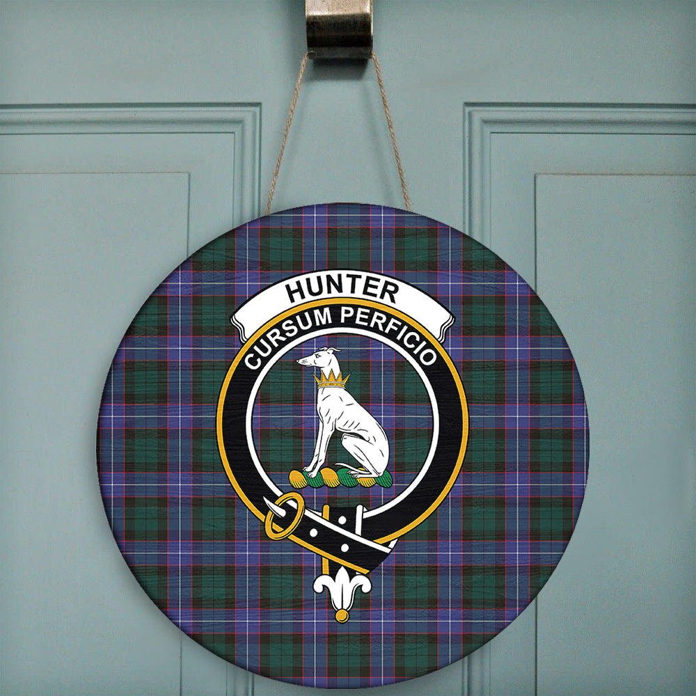 Hunter Modern Tartan Classic Crest Round Wooden Sign