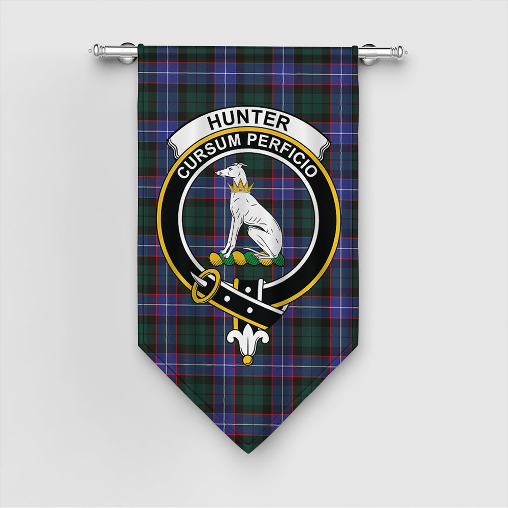 Hunter Modern Tartan Classic Crest Gonfalon