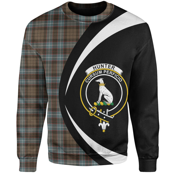 Hunter of Peebleshire Weathered Clan Badge Tartan Sweatshirt Circle Style Personalized