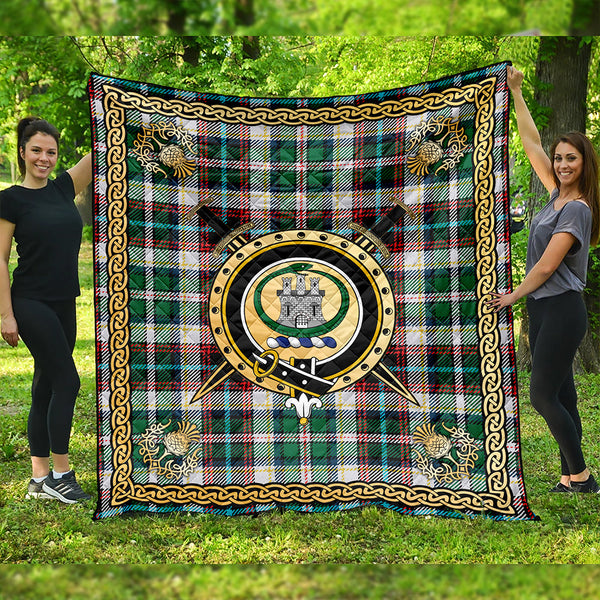 Innes of Cowie Ancient Clan Badge Tartan Premium Quilt Celtic Shield