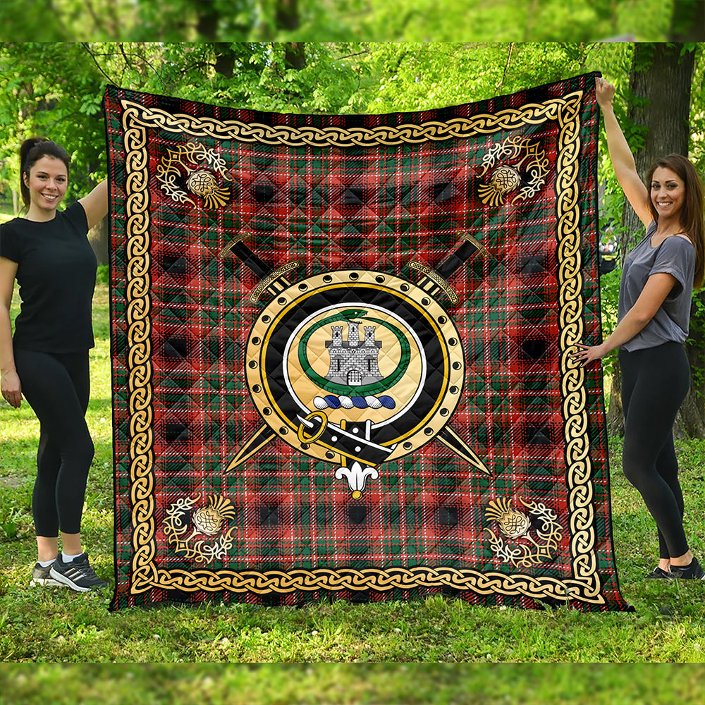 Innes of Cowie Weathered Clan Badge Tartan Premium Quilt Celtic Shield