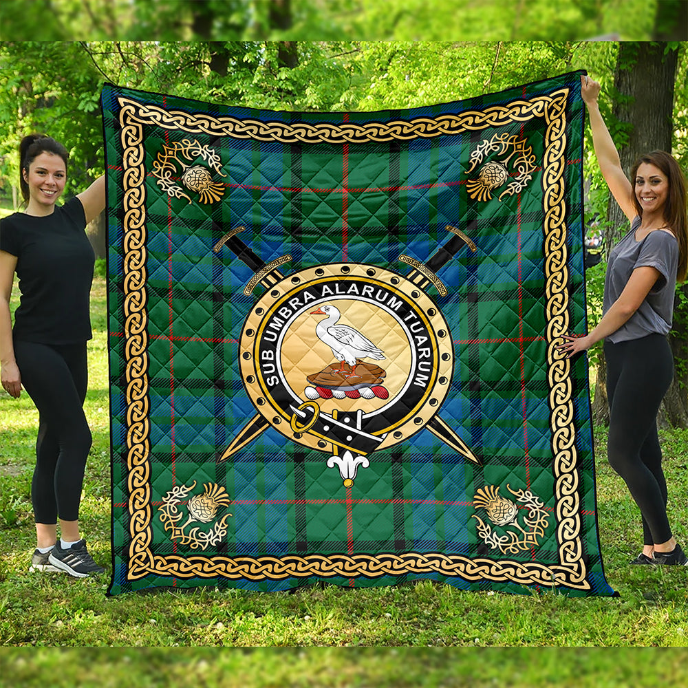 Lauder Ancient Clan Badge Tartan Premium Quilt Celtic Shield