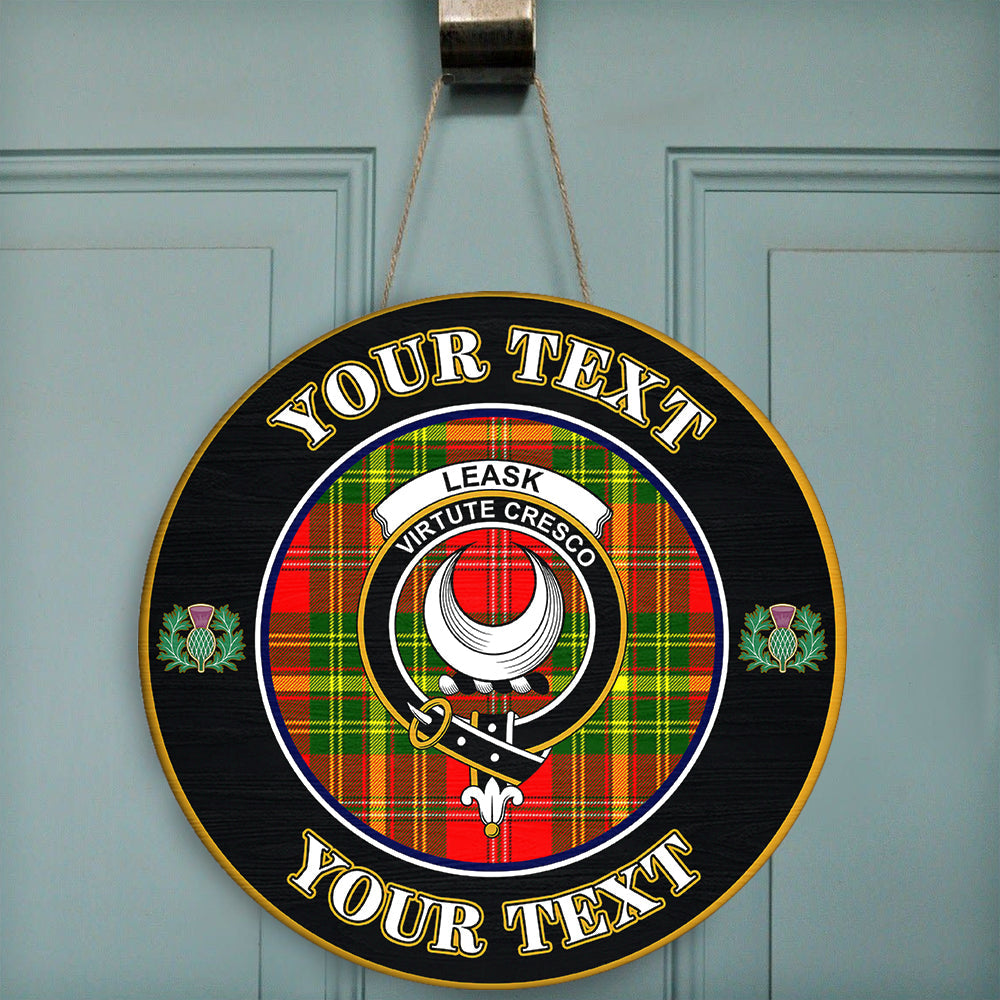 Leask Tartan Crest Round Wooden Sign Thistle Memory Style