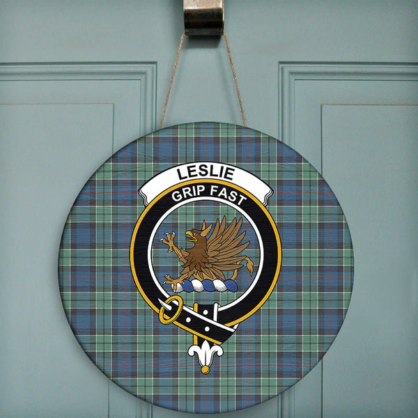 Leslie Hunting Tartan Classic Crest Round Wooden Sign