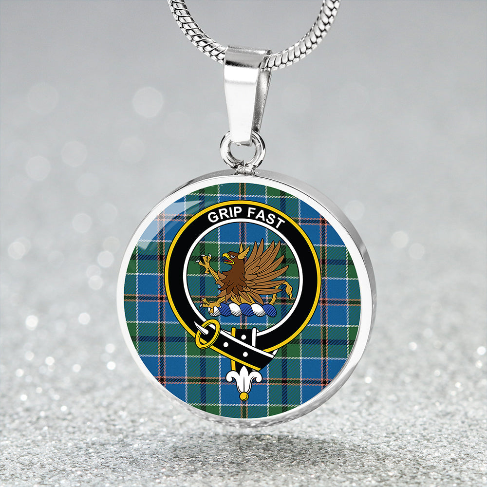 Leslie of the Hebrides Ancient Clan Badge Tartan Classic Circle Necklace