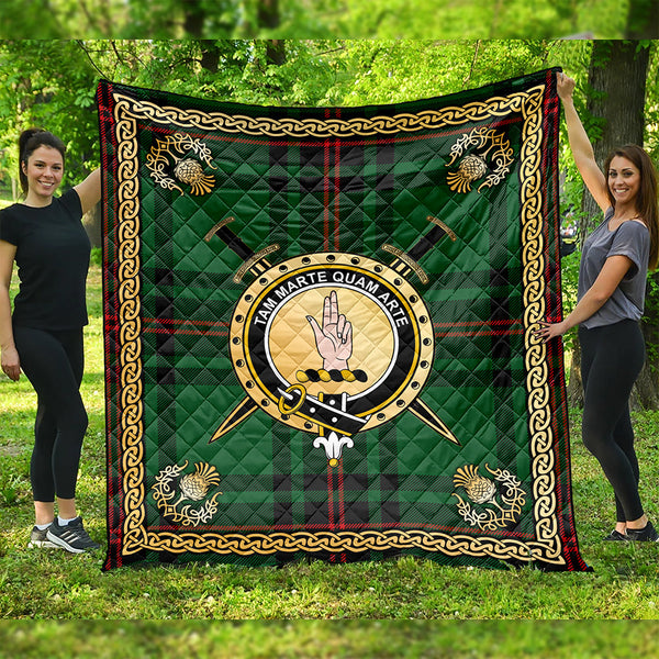 Logie Clan Badge Tartan Premium Quilt Celtic Shield