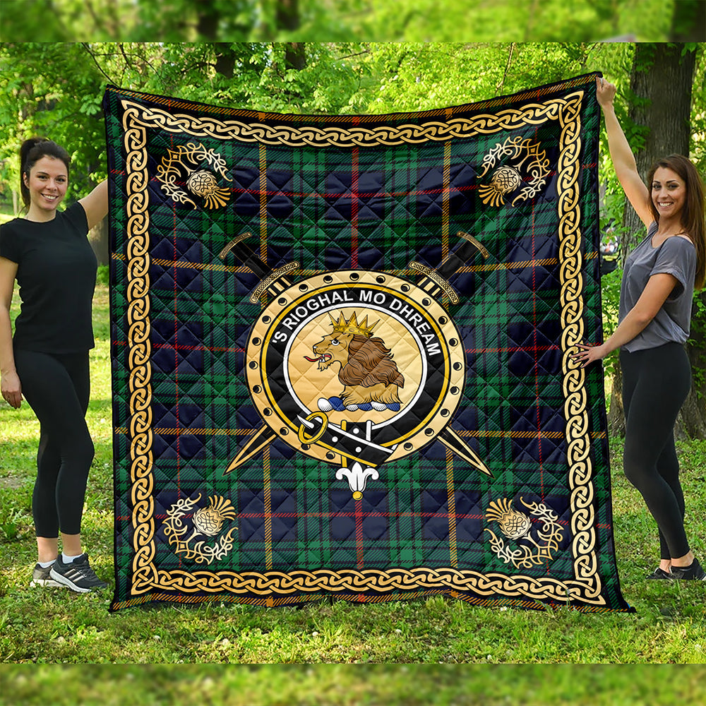 MacCainsh Modern Clan Badge Tartan Premium Quilt Celtic Shield