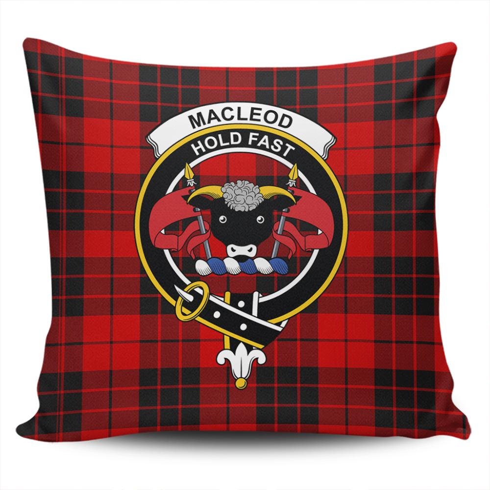 MacLeod of Raasay Tartan Classic Crest Pillow Cover