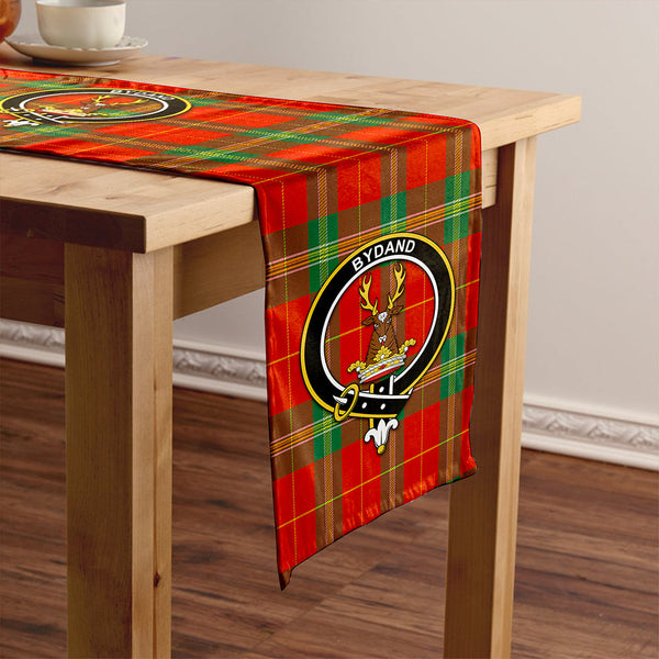 Maver Modern Clan Badge Tartan Table Runner