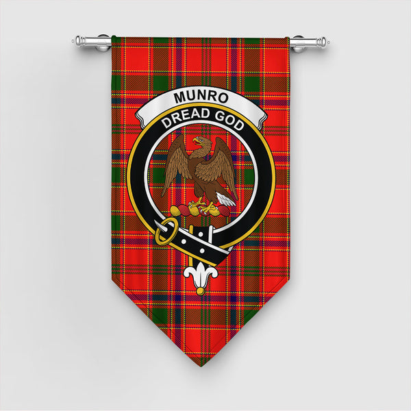 Munro Modern Tartan Classic Crest Gonfalon