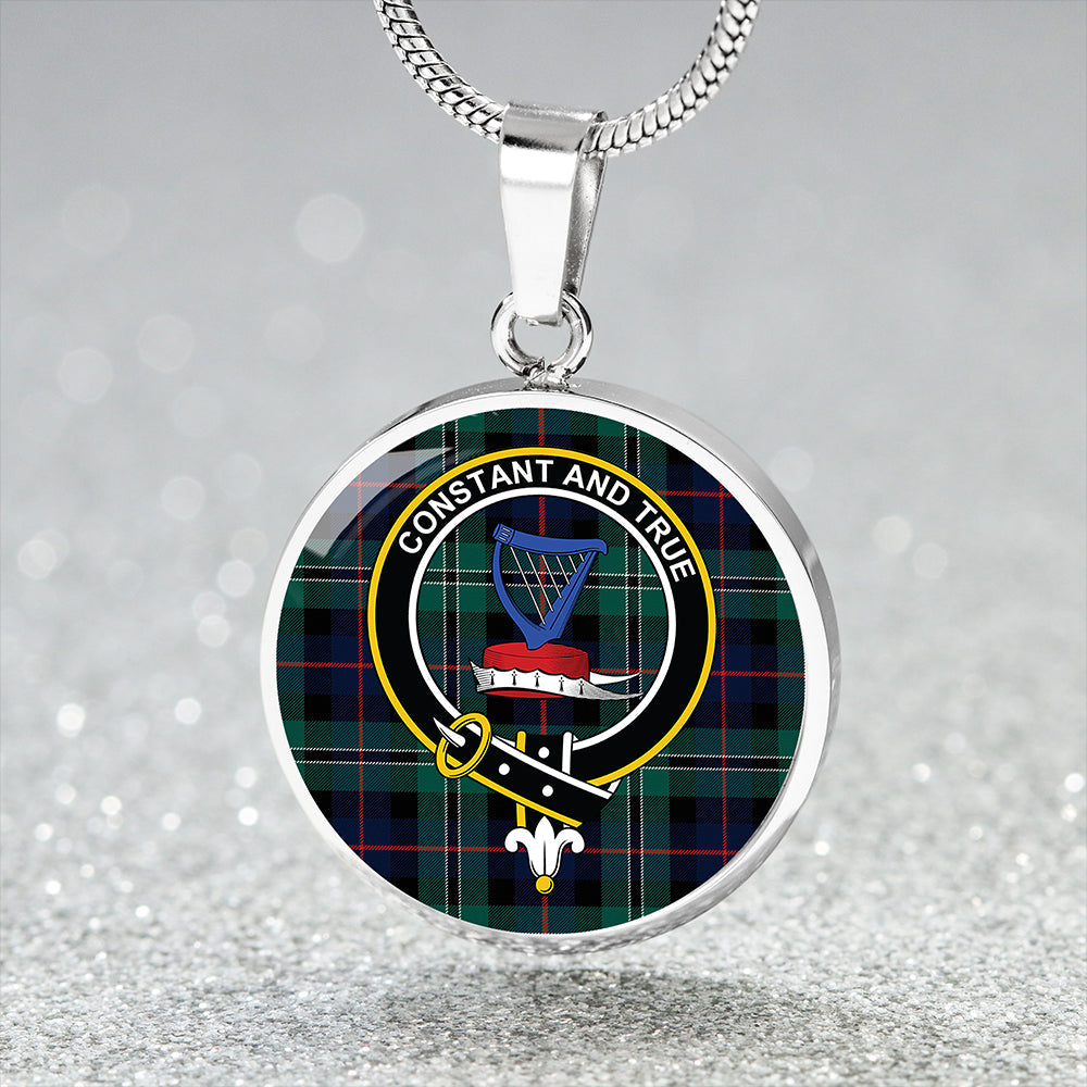 Rose Hunting Modern Clan Badge Tartan Classic Circle Necklace