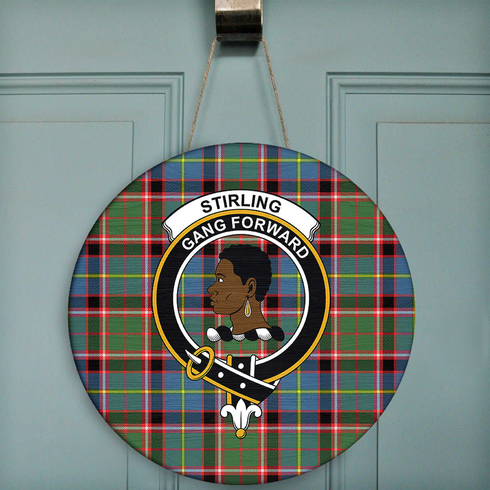 Stirling & Bannockburn District Tartan Classic Crest Round Wooden Sign