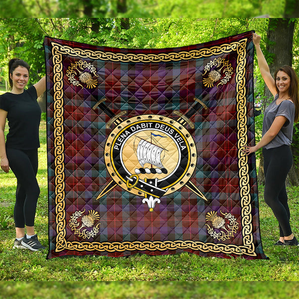 Tennant Weathered Clan Badge Tartan Premium Quilt Celtic Shield