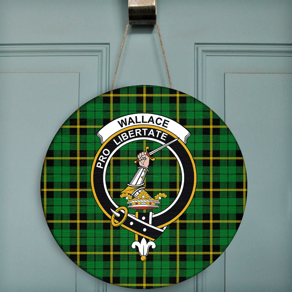 Wallace Hunting - Green Tartan Classic Crest Round Wooden Sign