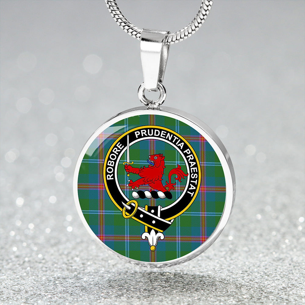 Young Ancient Clan Badge Tartan Classic Circle Necklace