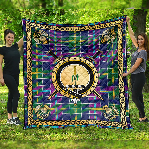 Yule Modern Clan Badge Tartan Premium Quilt Celtic Shield