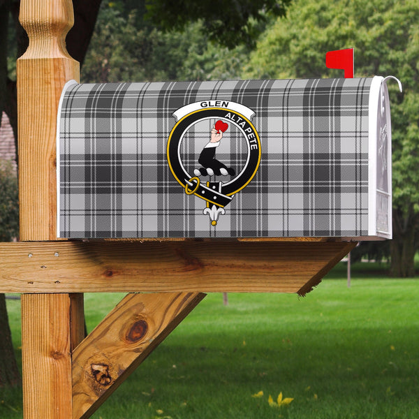 Glen Clan Badge Classic Tartan Mailbox Cover