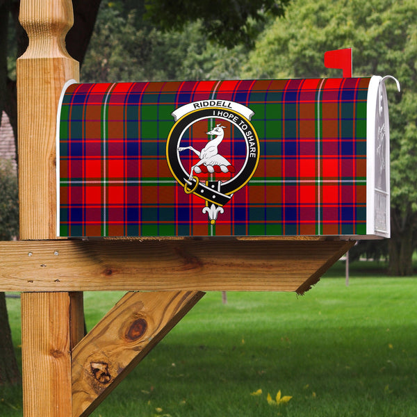 Riddell Clan Badge Classic Tartan Mailbox Cover