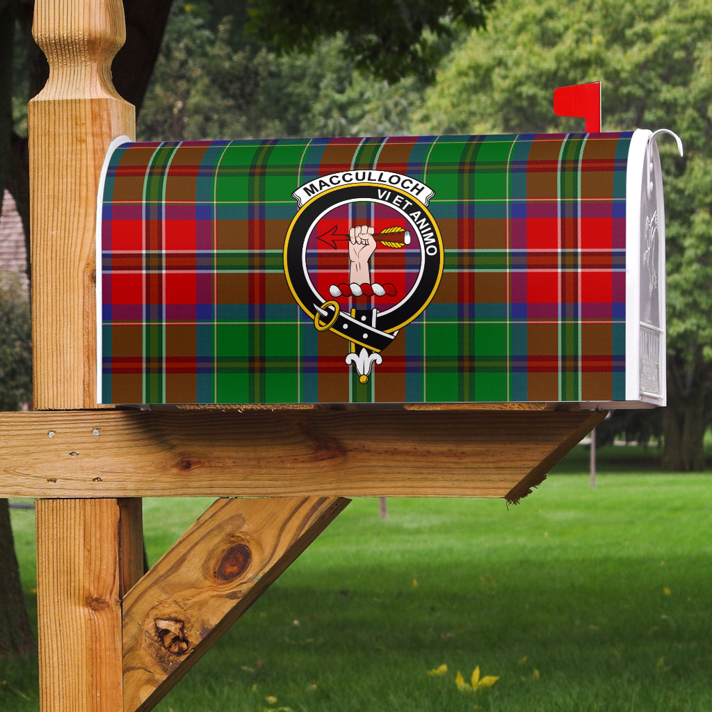 MacCulloch Clan Badge Classic Tartan Mailbox Cover