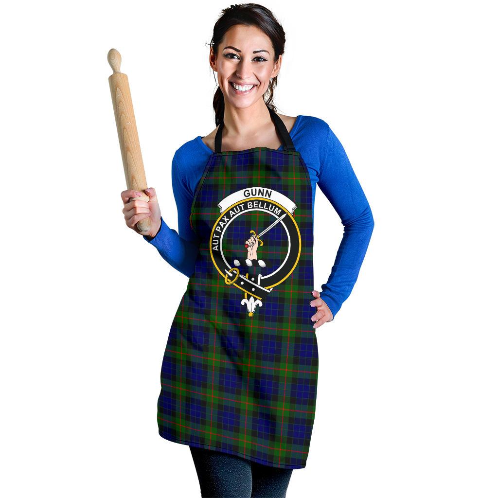 Gunn Modern Tartan Clan Crest Apron