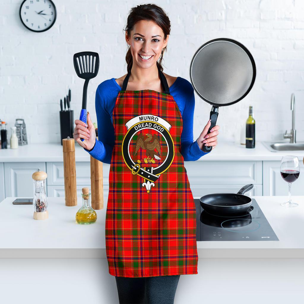 Munro Modern Tartan Clan Crest Apron